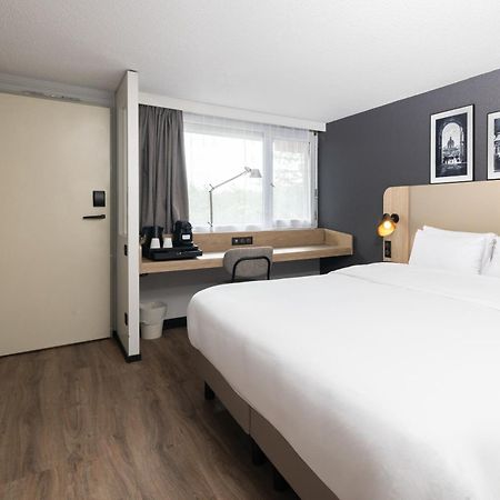 Hotel Campanile Prime - Nimes Centre Esterno foto