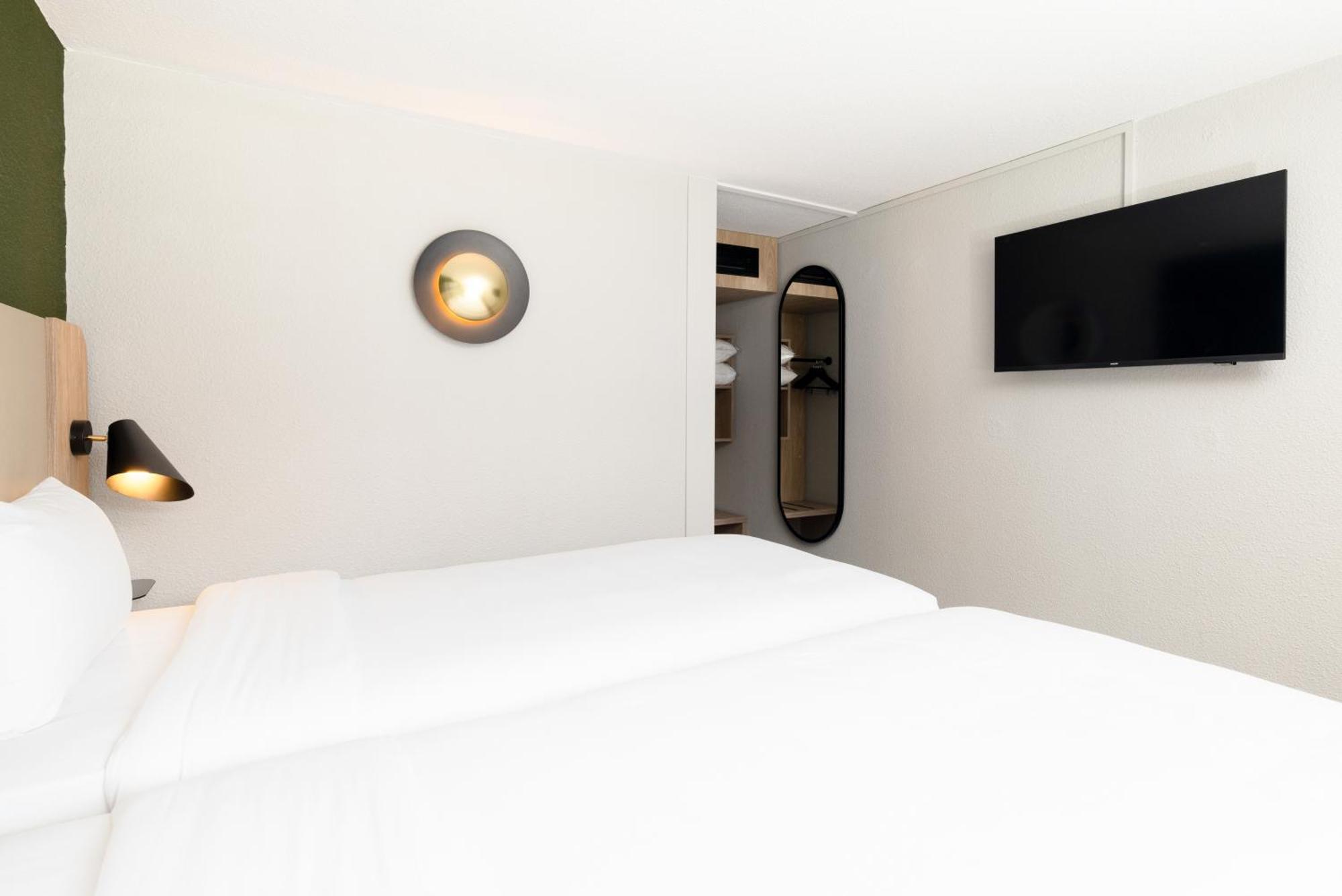 Hotel Campanile Prime - Nimes Centre Esterno foto